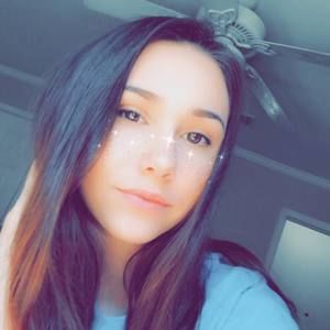 Meet your Posher, Cassie